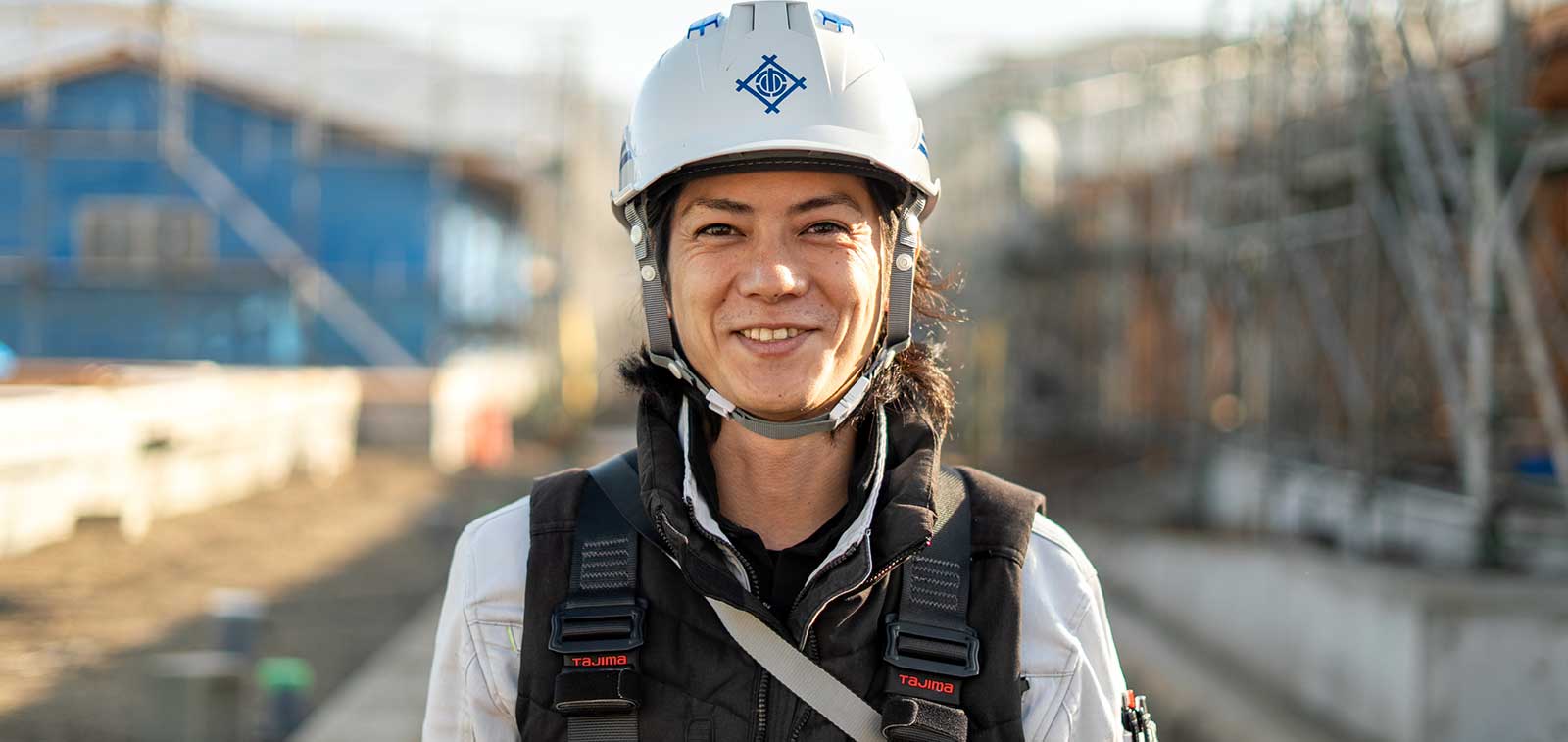 先輩社員インタビュー