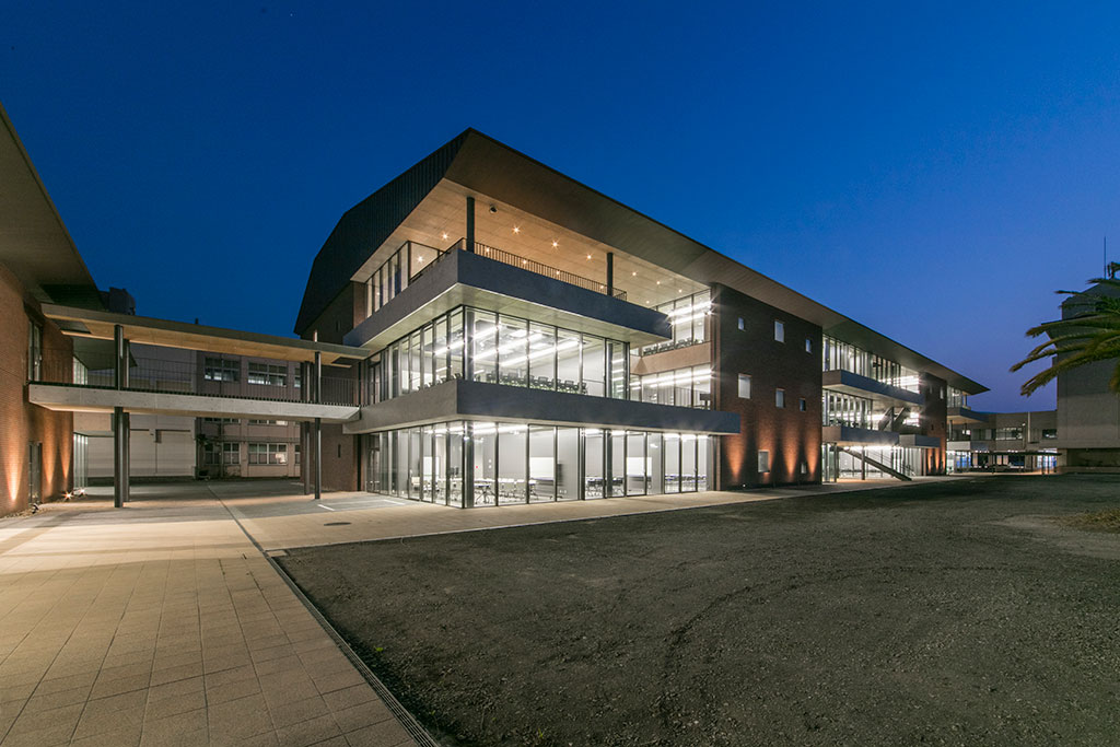 長崎県立大学佐世保校　講義棟新築工事